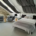Apartmán Coco Chanel Boutique By Goodnite Cz
