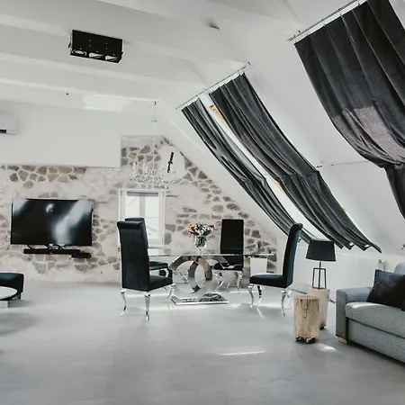 Apartmán Coco Chanel Boutique By Goodnite Cz *