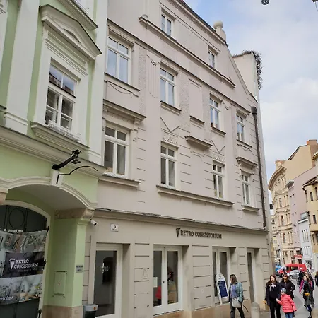 Coco Chanel Boutique By Goodnite Cz * Brno