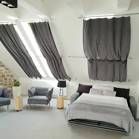 Apartment Coco Chanel Boutique By Goodnite Cz *