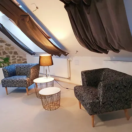 Coco Chanel Boutique By Goodnite Cz Apartment *