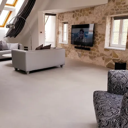 Apartment Coco Chanel Boutique By Goodnite Cz *