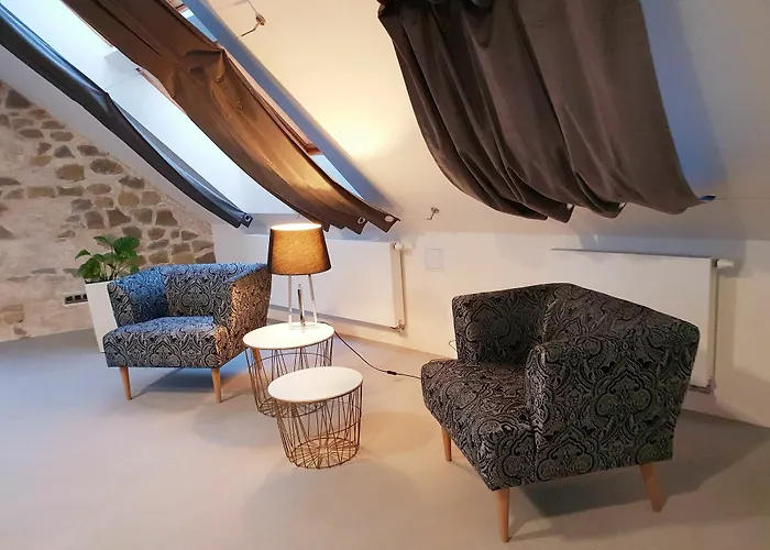 Coco Chanel Boutique By Goodnite Cz Apartamento *